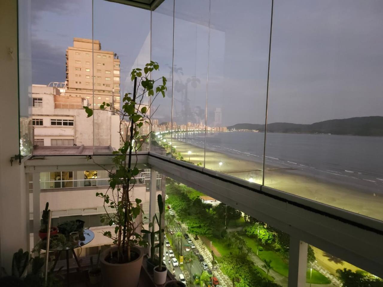 Apartamentos Na Praia Do Gonzaga Frente Mar Com Estacionamento Santos  Exterior foto